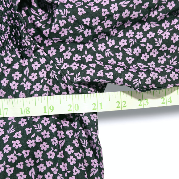 NWT Barbour Midhurst Mock Neck Smocked Ditsy Floral Blouse Sz. 8 Purple Black - Picture 10 of 12
